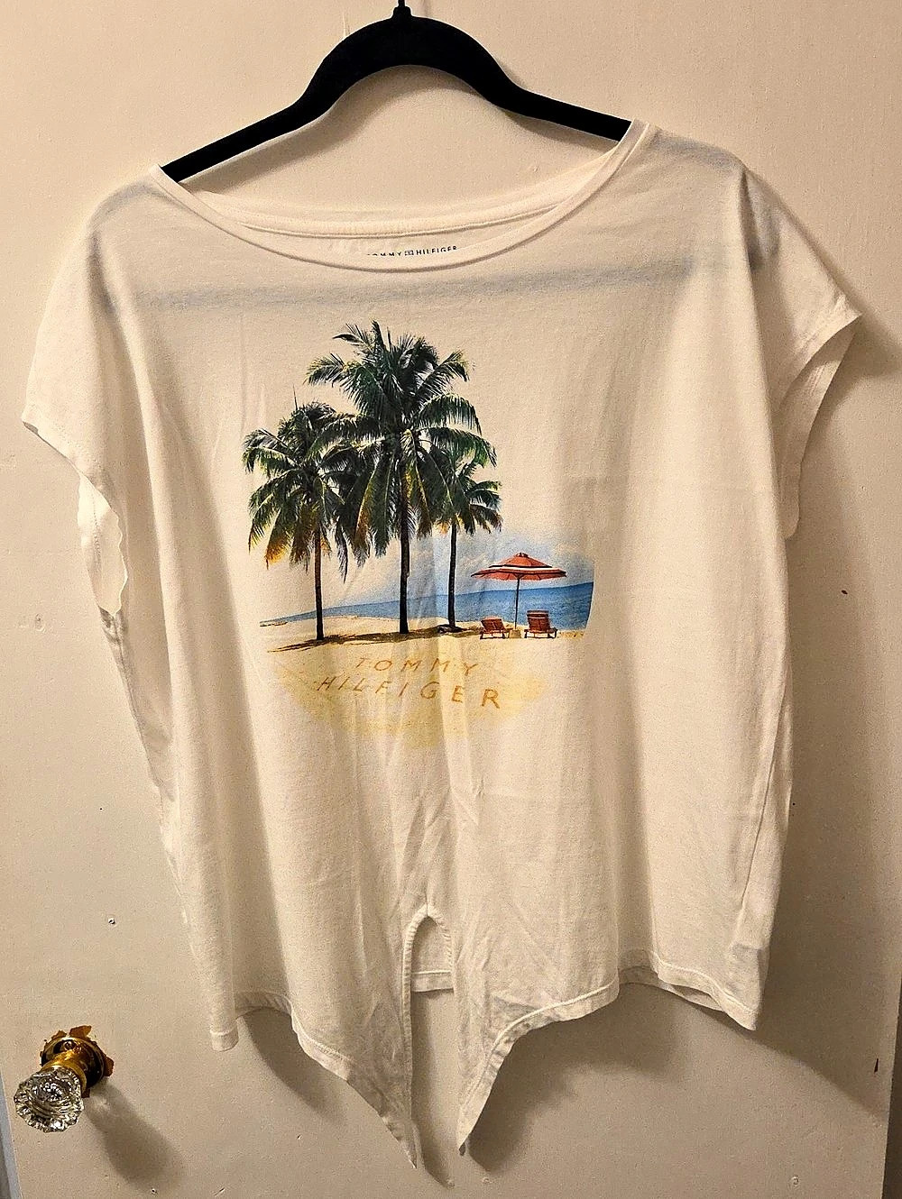 Tommy Hilfiger Graphic Short Sleeve Tee Size Medium